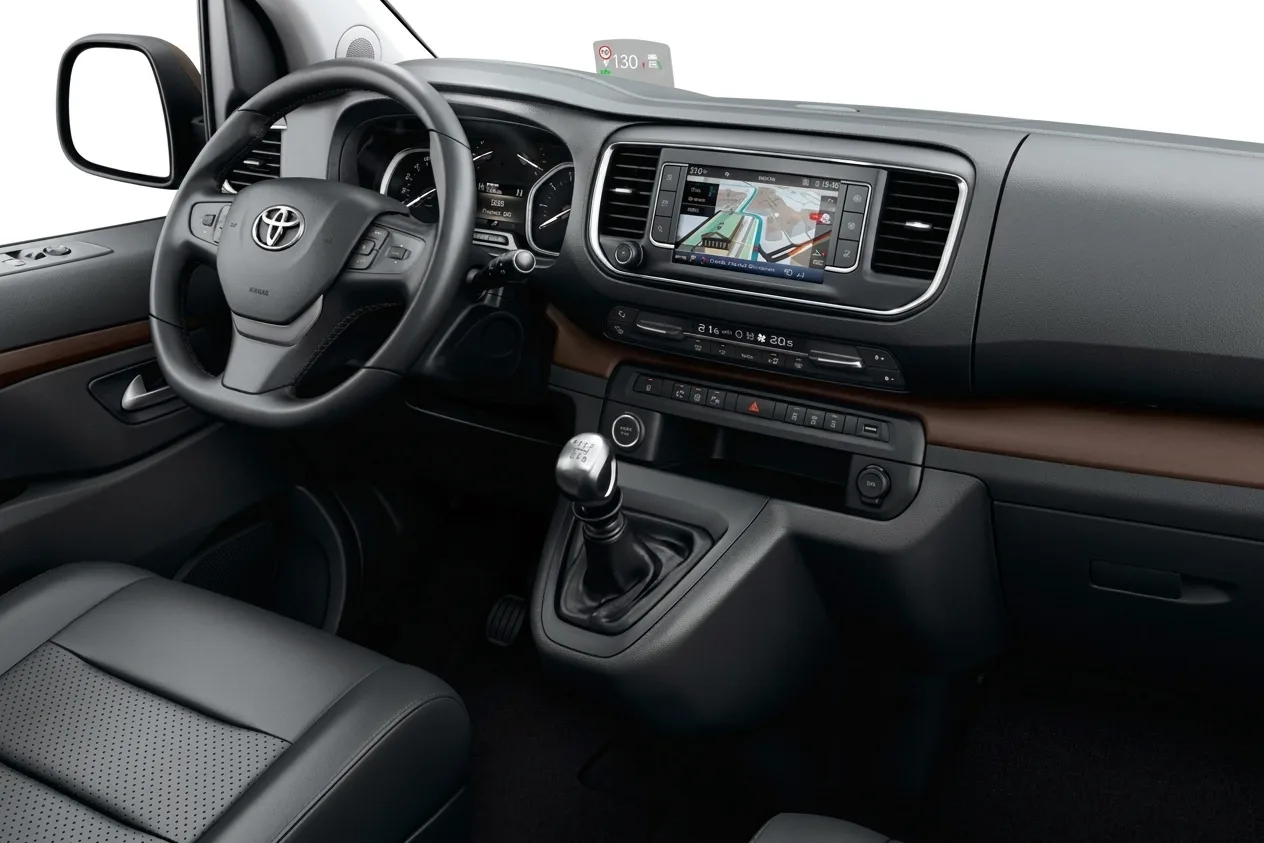 Car Inside - Toyota Verso