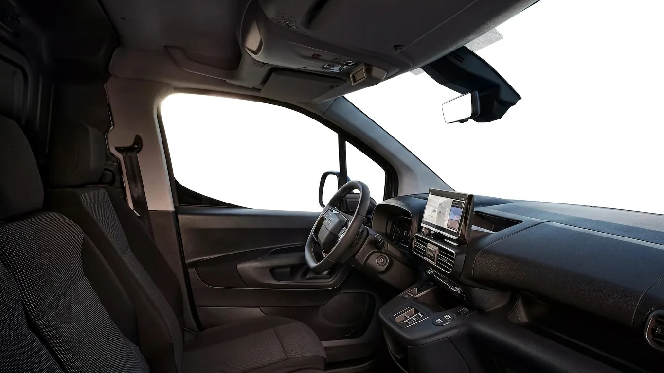 Car Inside - Toyota Verso