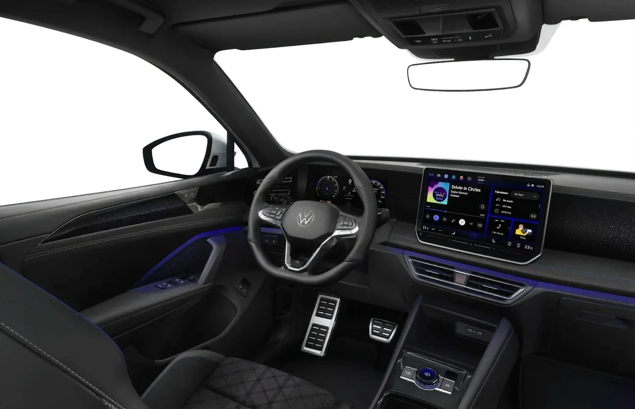 Car Inside - Volkswagen Tiguan