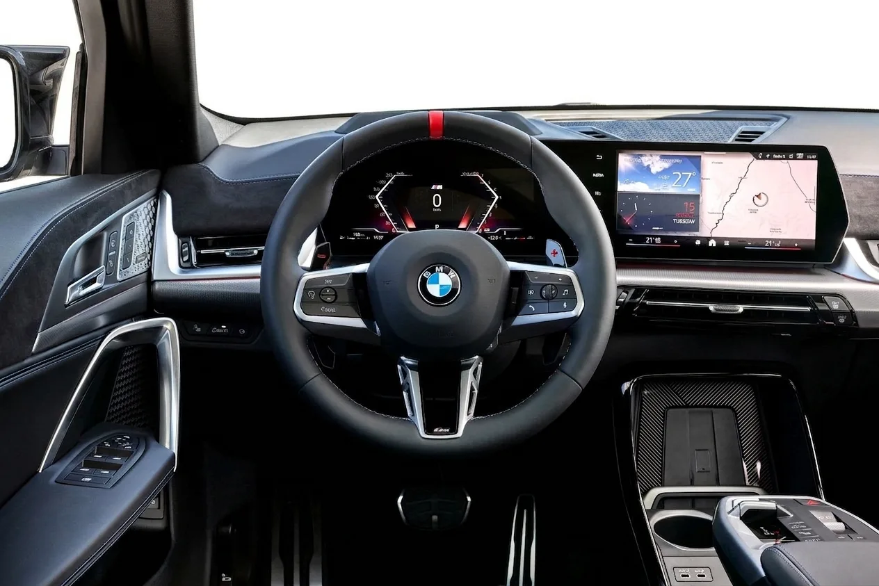 Car Inside - Bmw X2