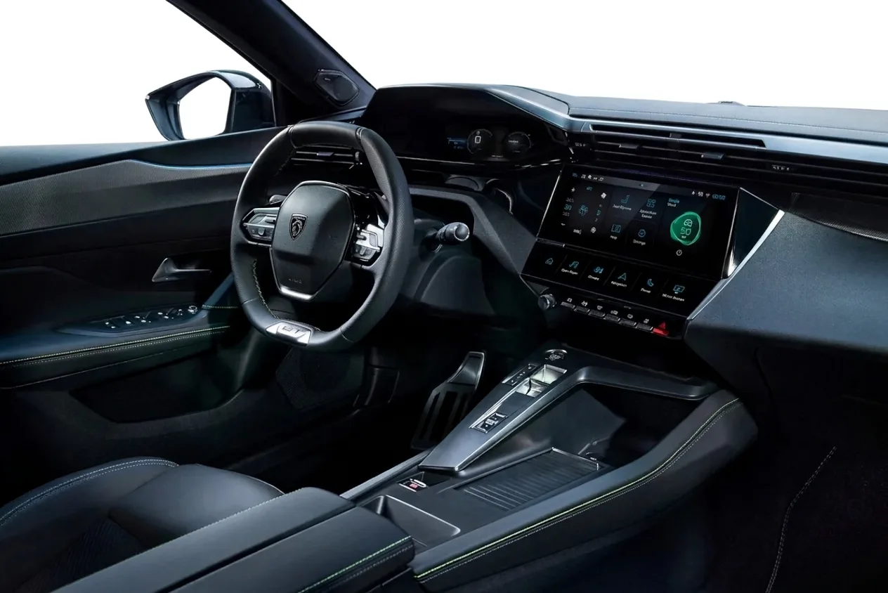 Car Inside - Peugeot 408